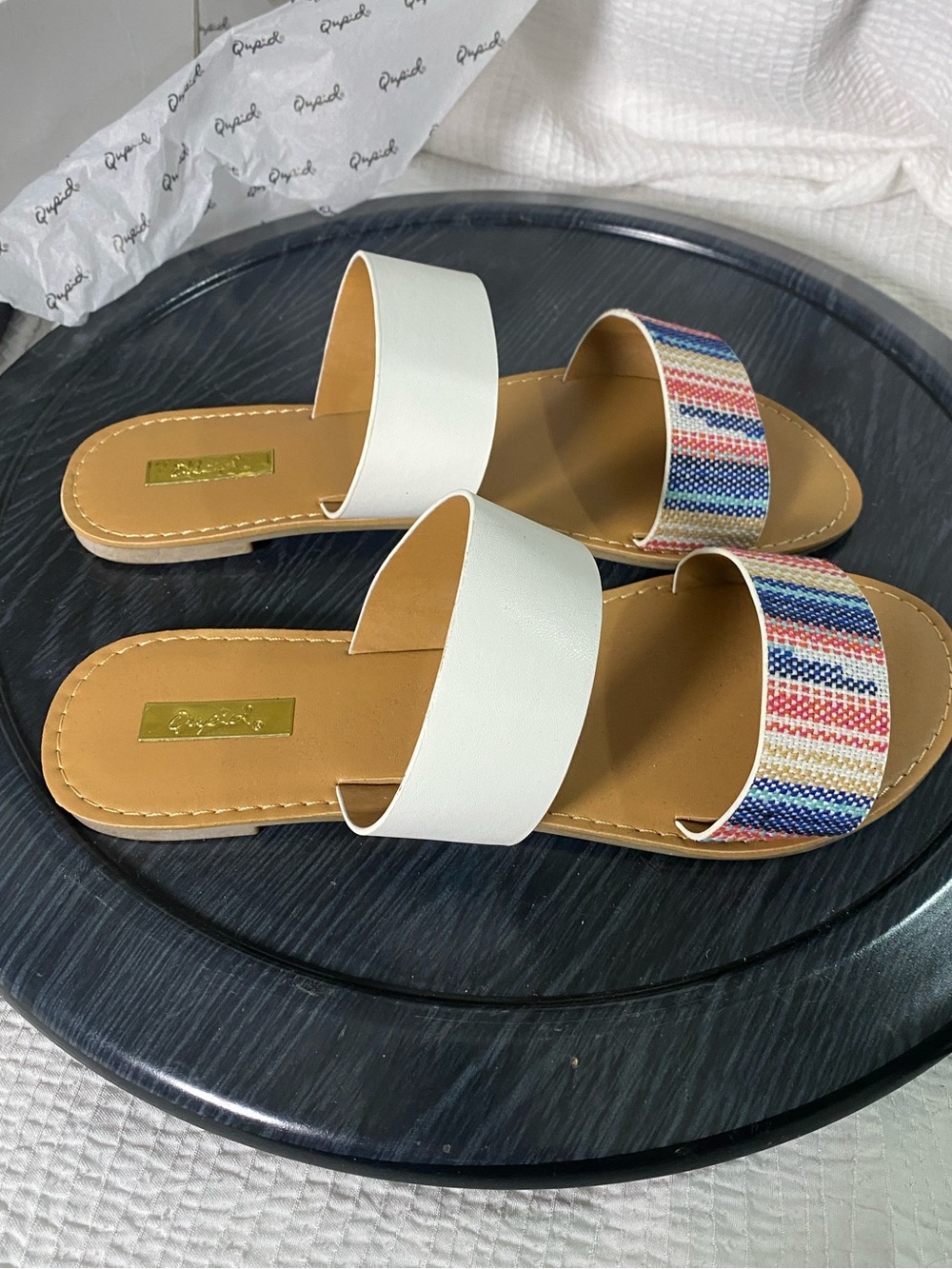 Qupid White Slide Sandals with Multicolor Woven Front Strap 8.5